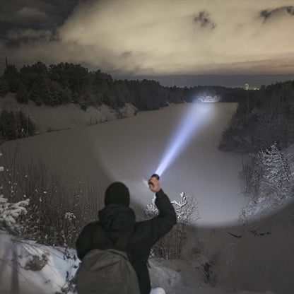Barracuda Pro Max White 2800 Lumens - Portée 1000m - Rechargeable - Batterie 21700 Li-Ion