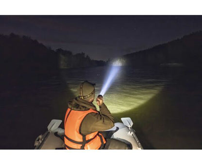 Barracuda Pro Max White 2800 Lumens - Portée 1000m - Rechargeable - Batterie 21700 Li-Ion