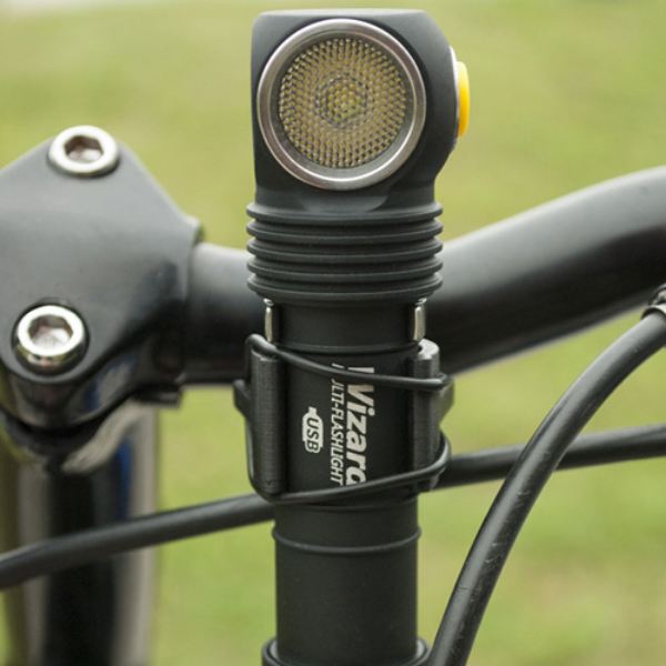 Support lampe torche pour guidon de vélo